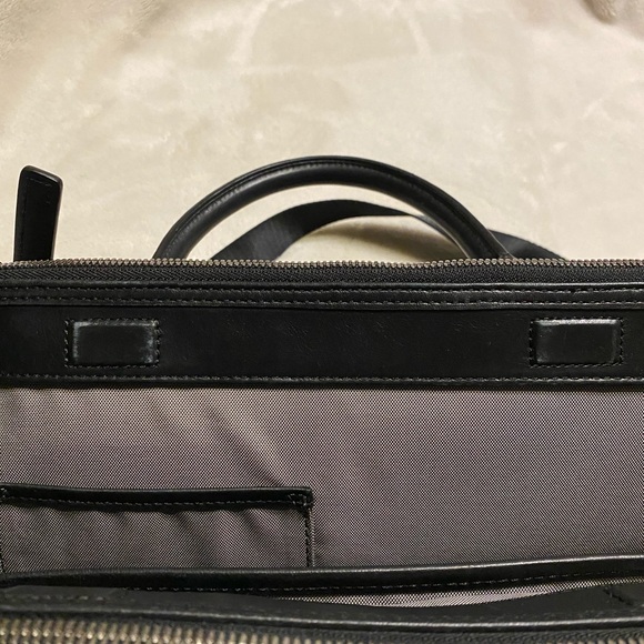 TUMI Leather Briefcase - Picture 14 of 16